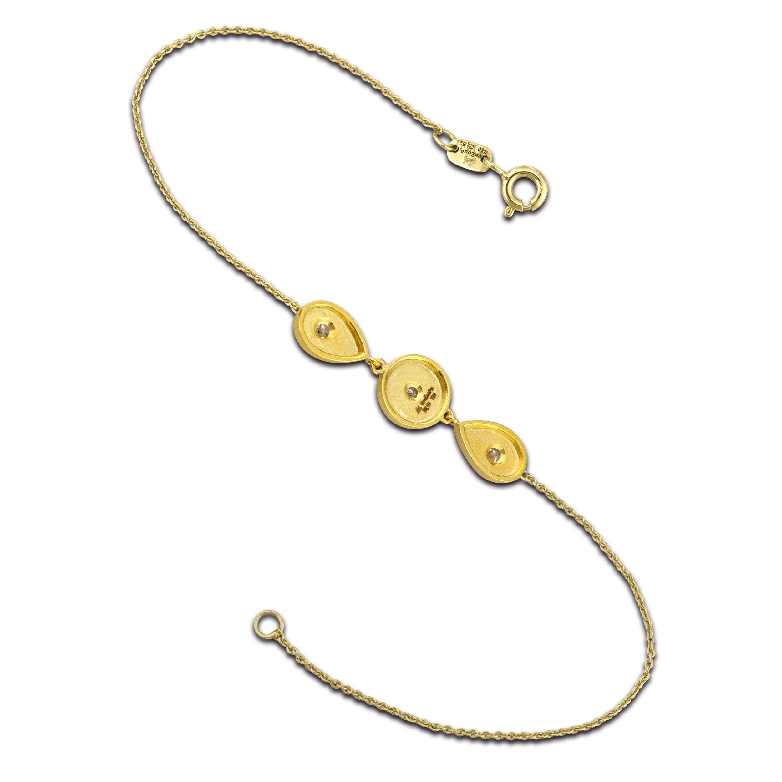 Gold Oval - Circle Bracelet