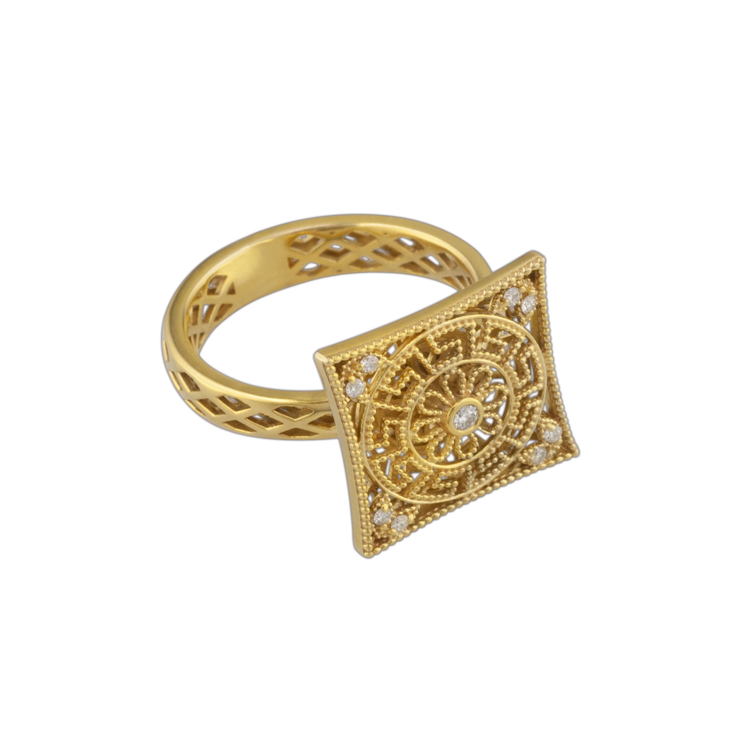 gold flower ring with diamonds