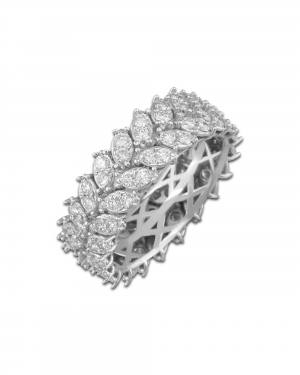 Diamonds ring made from k18 white gold