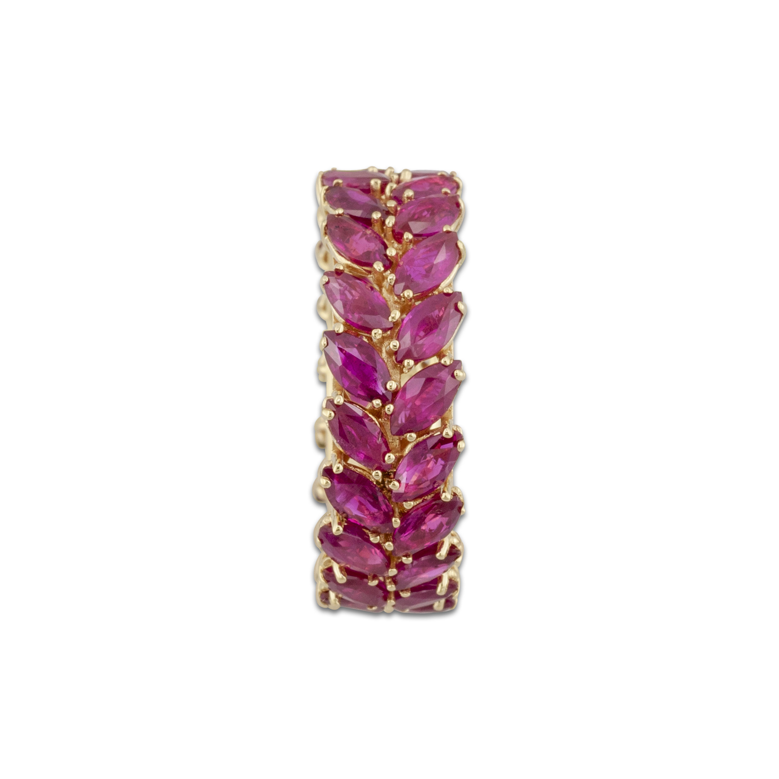 k18 gold Marquise ring with rubies