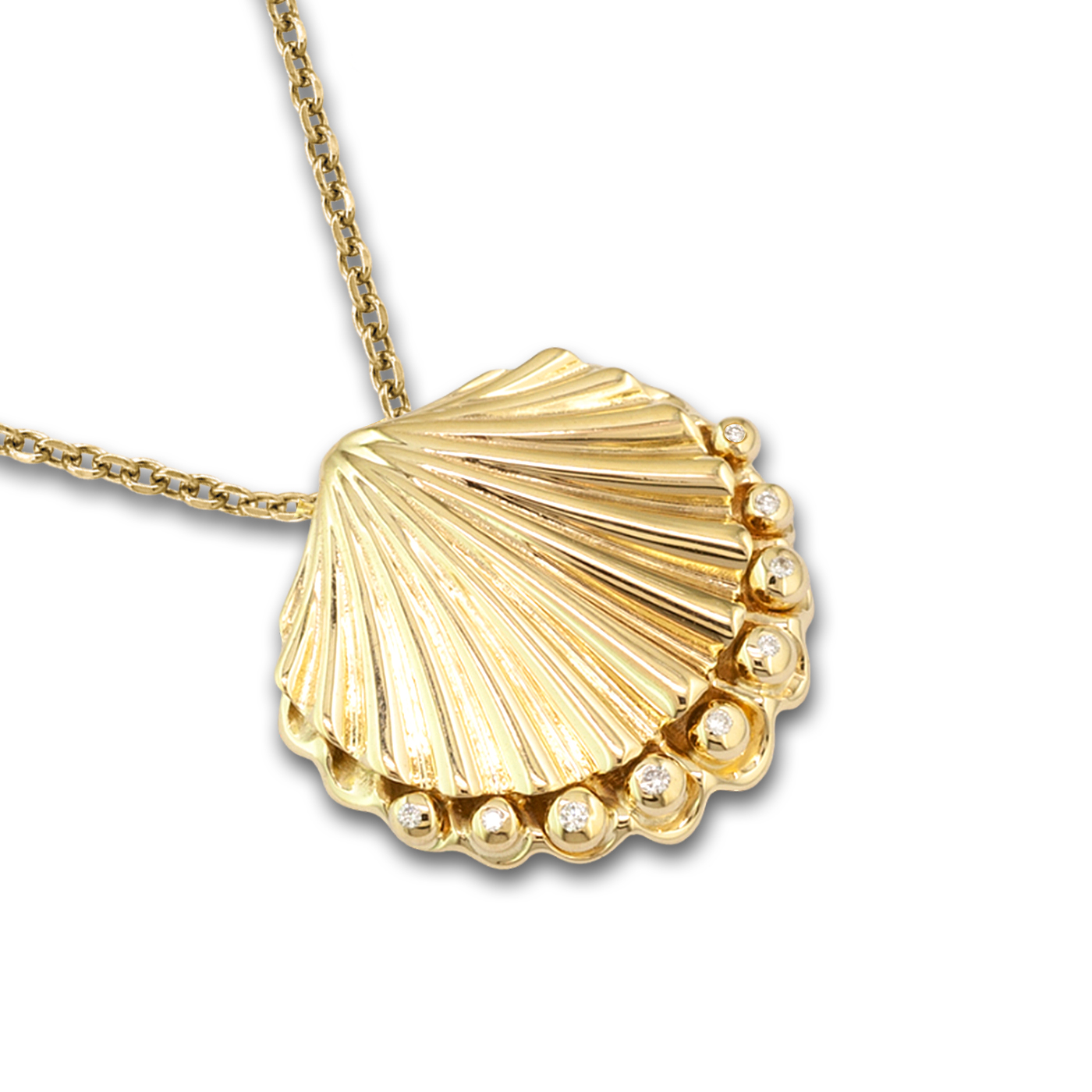 Aphrodite Seashell Gold Pendant with diamonds